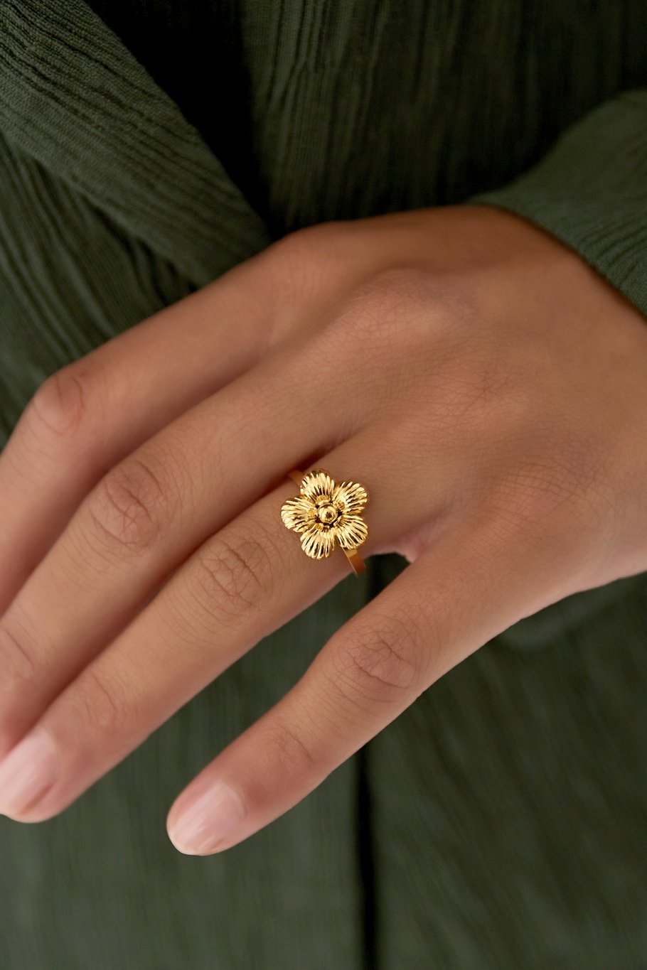 Flower ring