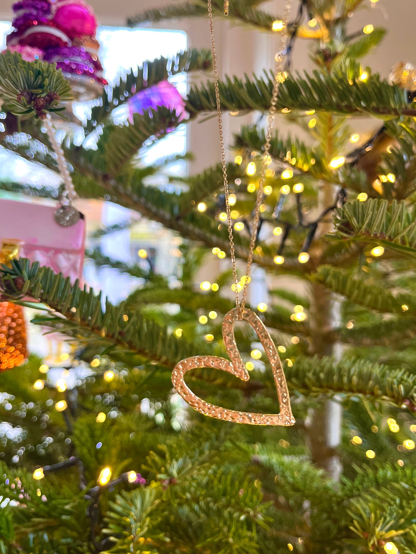 Lange ketting schuin hart