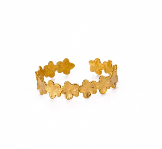 Flower bangle